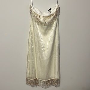 Strapless dress with hanging beads